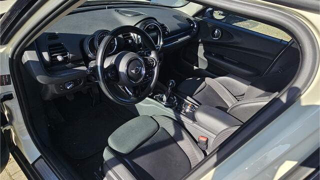 Mini COOPER CLUBMAN Mini 1.5 Chili + LED + NAVIGATIE + LM VELGEN + HALF LEER + SPORTSTOELEN