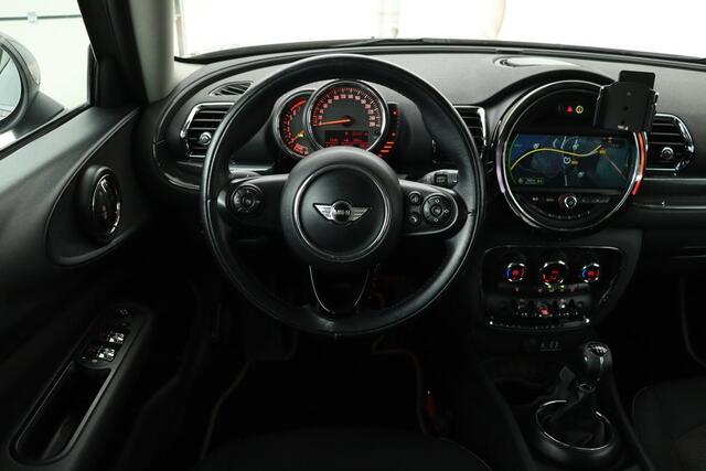 Mini COOPER CLUBMAN 1.5 Pepper | Navigatie | Cruise control | Keyless | PDC | Bluetooth | Climate control | Chrome Line