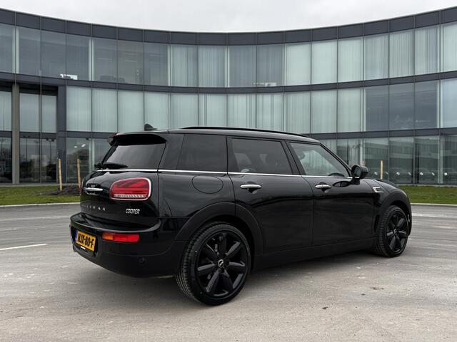 Mini COOPER CLUBMAN 1.5 Business Edition Keyless camera sportstoelen 18"