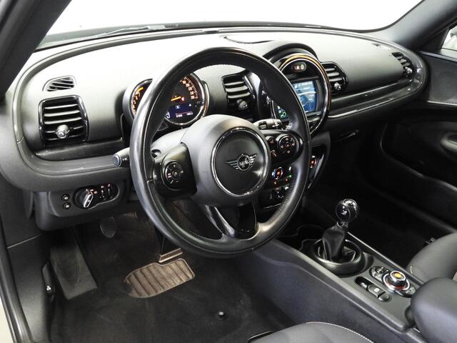 Mini COOPER CLUBMAN Mini 1.5 Business Edition NAVI/CLIMA/CRUISE/PDC/17"LMV!