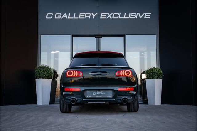 Mini COOPER CLUBMAN Mini 2.0 John Works ALL4 Chili - JCW l Panorama | Akra. Tips H&K | HUD | Stoelverwarming