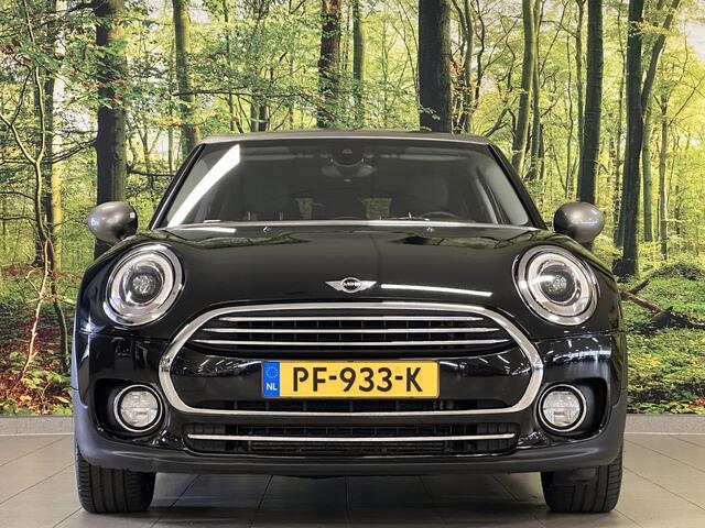 Mini COOPER CLUBMAN Mini 1.5 Chili Serious Business | Head-Up Display | Cruise Control | Parkeersensoren Achter | Bluetooth | Sfeerverlichting | Afn. Trekhaak | Isofix | Keyless