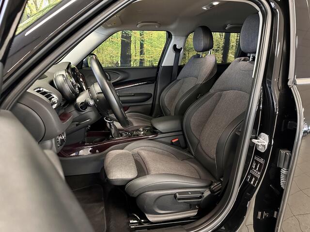 Mini COOPER CLUBMAN Mini 1.5 Chili Serious Business | Head-Up Display | Cruise Control | Parkeersensoren Achter | Bluetooth | Sfeerverlichting | Afn. Trekhaak | Isofix | Keyless