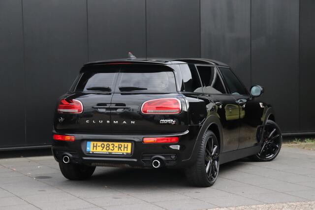 Mini COOPER CLUBMAN Mini 2.0 S | H&K |JCW SPORTSTOELEN | PDC | APPLE CARPLAY | CRUISE | NAVI |