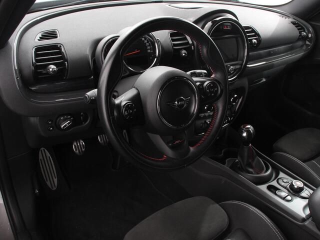 Mini COOPER CLUBMAN Mini 1.5 Chili Hyde Park Climate control Cruise control Voorstoelen verwarmd Parkeersensor achter LED Apple Carplay/ Android Auto