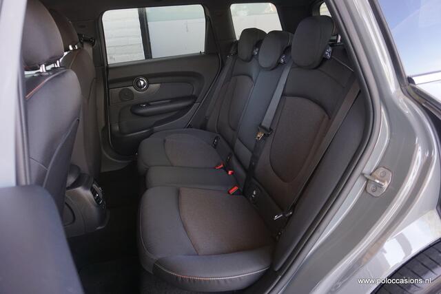 Mini COOPER CLUBMAN 1.5 Automaat | Carplay | Zwarte hemel | Moonwalk