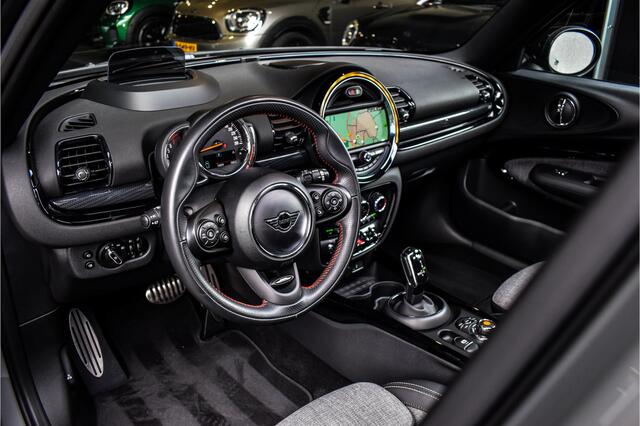 Mini COOPER CLUBMAN 2.0 S | JCW-Trim | Navigatie | Panorama | Half Leder | Camera | Head-Up | ACC | 18"LM | Moonwalk Grey