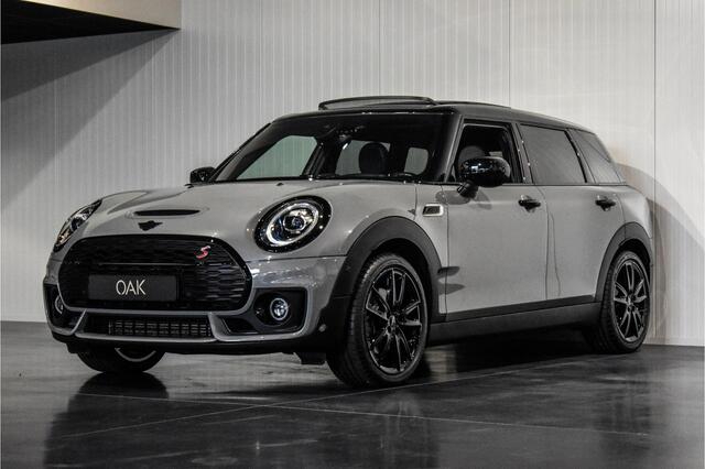 Mini COOPER CLUBMAN 2.0 S | JCW-Trim | Navigatie | Panorama | Half Leder | Camera | Head-Up | ACC | 18"LM | Moonwalk Grey