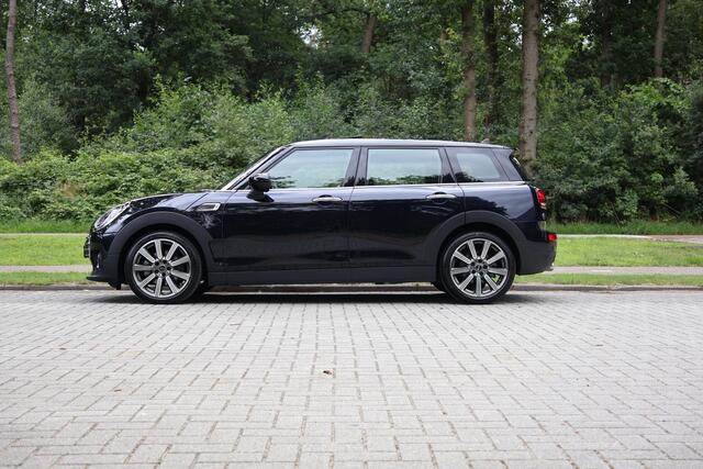Mini COOPER CLUBMAN Mini 1.5 Chili Panorama dak, Navi, Carplay, Sportstoelen, LED, Keyless, Stoelverwarming, PDC, etc.
