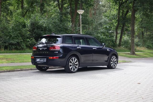 Mini COOPER CLUBMAN Mini 1.5 Chili Panorama dak, Navi, Carplay, Sportstoelen, LED, Keyless, Stoelverwarming, PDC, etc.