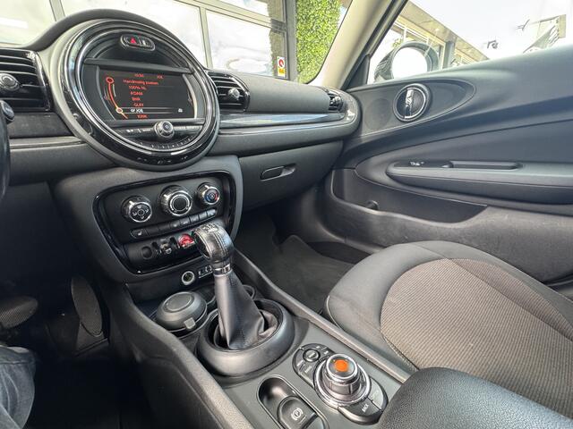 Mini COOPER CLUBMAN Mini 1.5 Serious Business Automaat | Navi | Cruise | Stoelverw. |