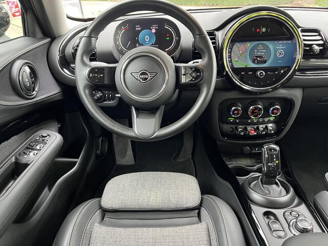 Mini COOPER CLUBMAN Mini 1.5 Classic Business Edition Camera Apple C