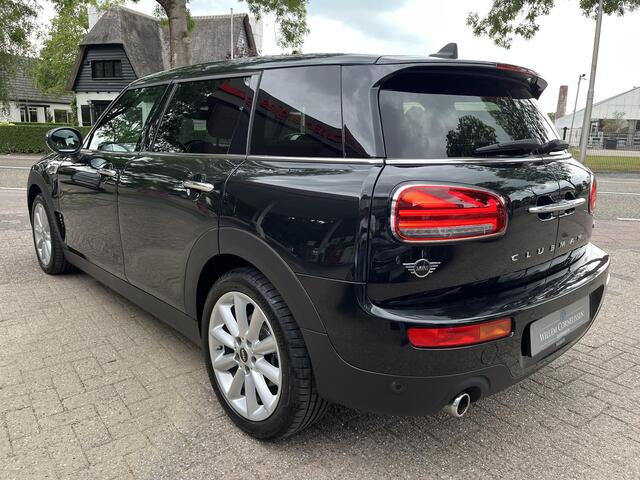 Mini COOPER CLUBMAN Mini 1.5 Classic Business Edition Camera Apple C