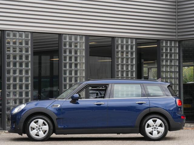 Mini COOPER CLUBMAN 1.5 PANORAMADAK/ PDC V+A/ AFN. TREKHAAK/ LED PAKKET