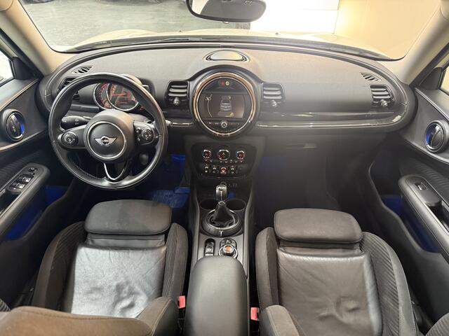 Mini COOPER CLUBMAN Mini 1.5 136Pk, 2016, 2de eigenaar, LED koplampen, Sportstoelen, Stoelverwarming, Climate control, Cruise control, Navigatie, Parkeersensoren, Bluetooth audio,