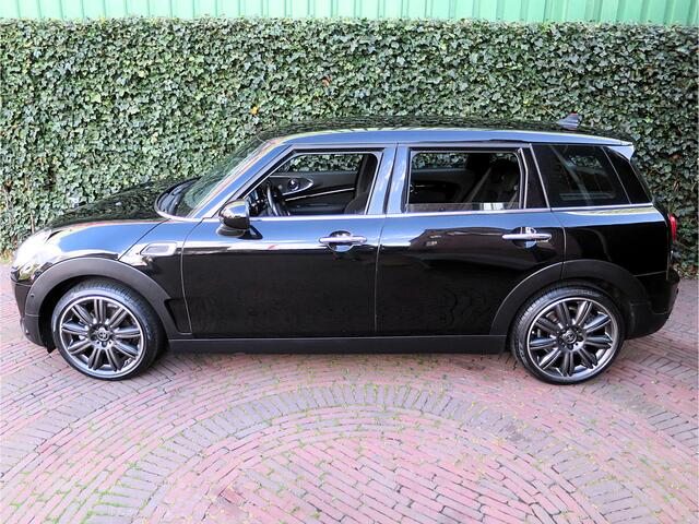 Mini COOPER CLUBMAN 1.5 Chili Business Ed. F54 NL-auto, XL-navi, HK, LED, Park.ass en 19"