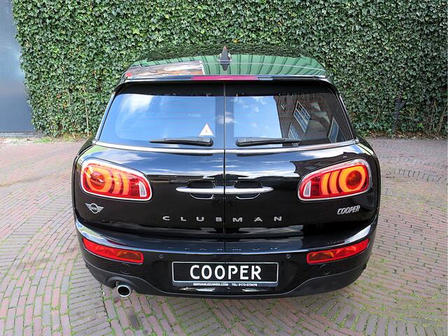 Mini COOPER CLUBMAN 1.5 Chili Business Ed. F54 NL-auto, XL-navi, HK, LED, Park.ass en 19"