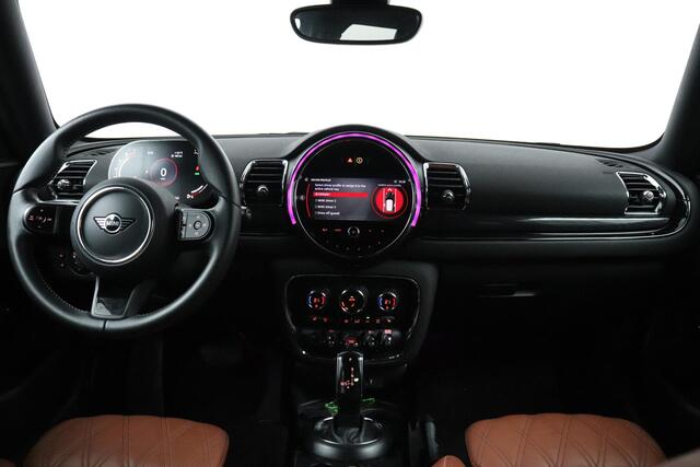 Mini COOPER CLUBMAN 1.5 Classic | Virtual Cockpit | Leder | Stoelverwarming |