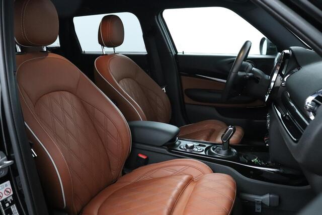 Mini COOPER CLUBMAN 1.5 Classic | Virtual Cockpit | Leder | Stoelverwarming |