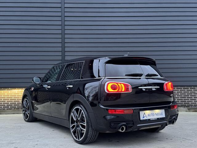 Mini COOPER CLUBMAN 2.0 John Works 232 PK ALL4 Pano, JBL, LED, HK