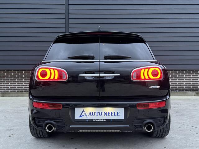 Mini COOPER CLUBMAN 2.0 John Works 232 PK ALL4 Pano, JBL, LED, HK