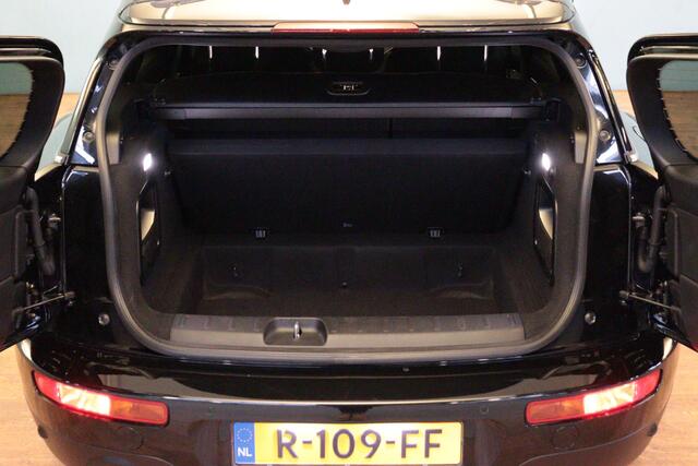 Mini COOPER CLUBMAN Mini 1.5 Business Edition Automaat | NAVI | CLIMA | PDC ACHTER | CRUISE | LMV |
