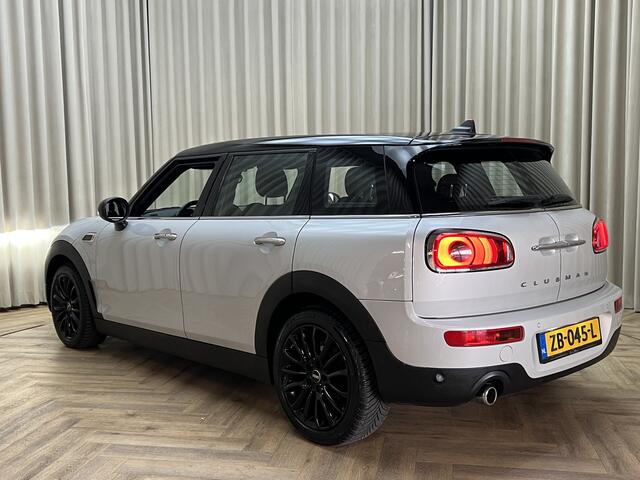 Mini COOPER CLUBMAN Mini 1.5 136PK / Sportstoelen + -verwarmd / LED / Two Tone Black / Cruise / Keyless / Navi / Org. NL + NAP
