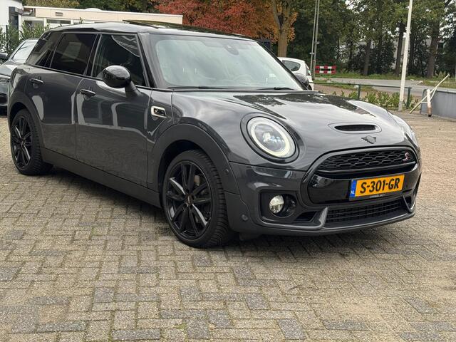 Mini COOPER CLUBMAN Mini 2.0 S Knightsbridge JCW, Electrische stoelen, Leder Head-Up, Harman/Kardon, Trekhaak Een proefrit levert het bewijs. Neem contact op en we maken een afspraak!