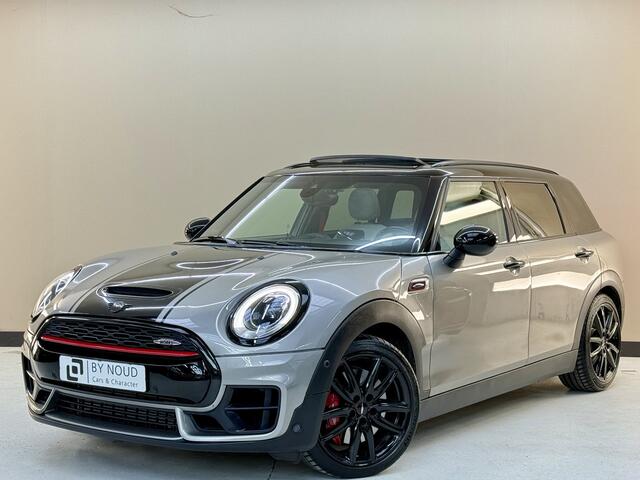 Mini COOPER CLUBMAN Mini 2.0 John Works ALL4 Chili, 230Pk, 2017, Volledig leder, Apple carplay, Adaptieve cruise control, Stoelverwarming, Climate control, Panoramadak, LED koplampen, Head up display,
