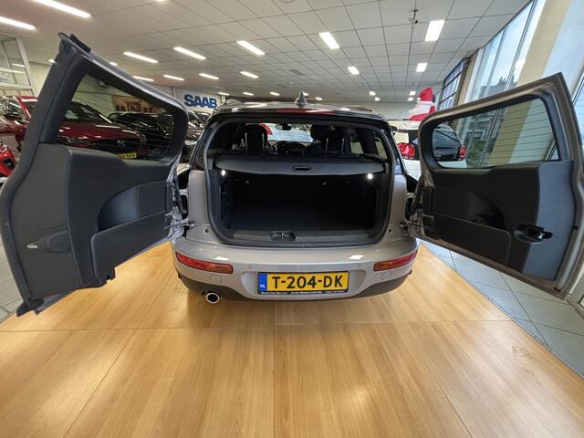 Mini COOPER CLUBMAN Mini 1.5 - ZWART LEER - CARPLAY - STOELVERWARMING