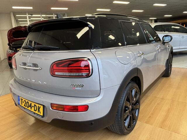 Mini COOPER CLUBMAN Mini 1.5 - ZWART LEER - CARPLAY - STOELVERWARMING