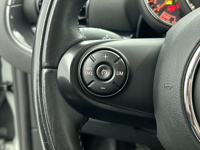 Mini COOPER CLUBMAN Mini 2.0D 150PK Business Edition / Airco-ecc./ Stoelverwarming / Navigatie / Trekhaak / Dab / Pdc. A / Radio multimedia / Apk 04-2026