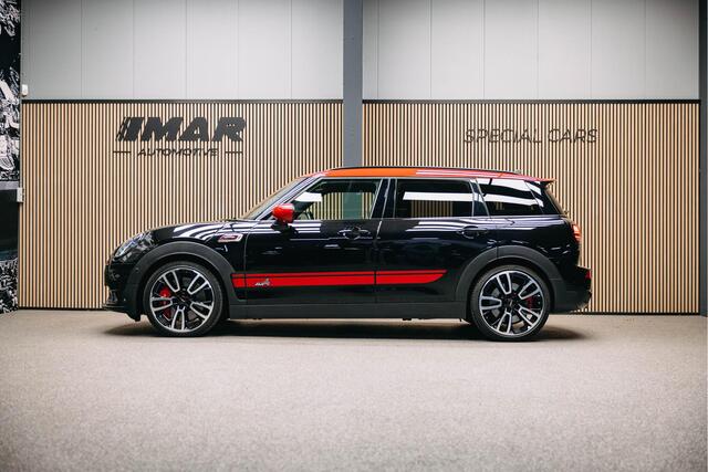 Mini COOPER CLUBMAN 2.0 JCW ALL4 John Works | JCW | Rood dak | Sportstoelen | Stoelverwarming | Head-Up |