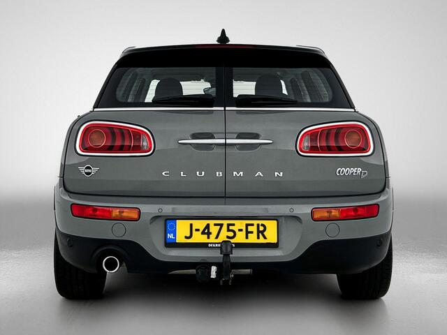 Mini COOPER CLUBMAN Mini 2.0D 150PK Business Edition / Airco-ecc./ Stoelverwarming / Navigatie / Trekhaak / Dab / Pdc. A / Radio multimedia / Apk 04-2026