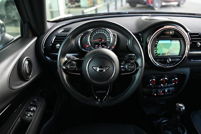 Mini COOPER CLUBMAN Salt / Navigatie / Apple CarPlay / Cruise Control / Multifunctioneel stuurwiel / Climate Control / Allseason