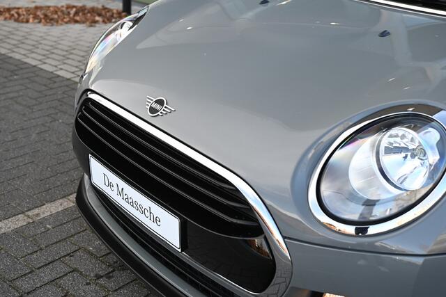 Mini COOPER CLUBMAN Salt / Navigatie / Apple CarPlay / Cruise Control / Multifunctioneel stuurwiel / Climate Control / Allseason