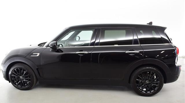 Mini COOPER CLUBMAN Mini 1.5 Business Edition: optie Apple carplay, stoelverw, leder bekleding, TRC, navy, botswaarsch, personen waarsch, HUD, verkeersbord herk, keyless entry, privacyglas Harman Cardon alarm certyf