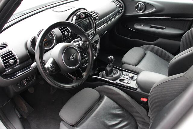Mini COOPER CLUBMAN 1.5 Business Edition 54DKM, LED, NAVI, CLIMA, KEYLESS