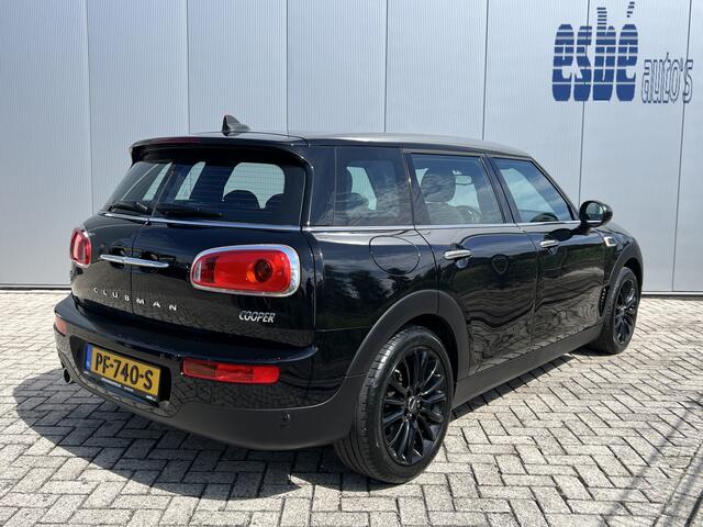 Mini COOPER CLUBMAN 1.5 136 pk Business Navigatie Trekhaak Clima + Cruise Control 17 Inch Velgen Parkeersensoren NL Auto