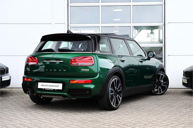 Mini COOPER CLUBMAN JCW / Panoramadak / Sportonderstel / Comfort Access / Harman-Kardon / LED / Cruise Control