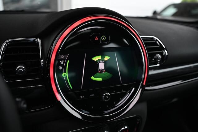 Mini COOPER CLUBMAN JCW / Panoramadak / Sportonderstel / Comfort Access / Harman-Kardon / LED / Cruise Control