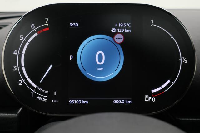 Mini COOPER CLUBMAN 1.5 Automaat Knights Bridge Edition Leer, Panoramadak, Apple Carplay, Virtual Cockpit, LED, Cruise, Camera, 18''