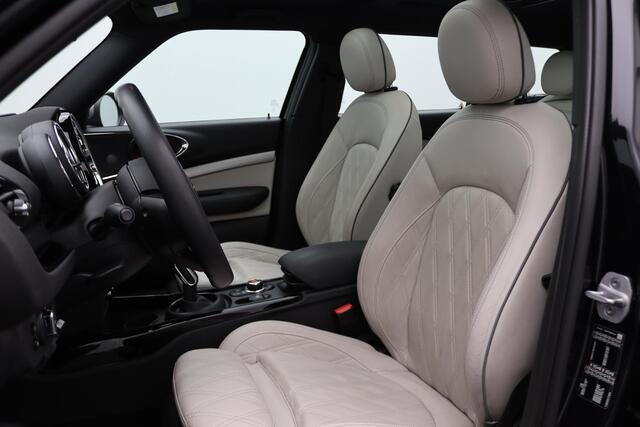 Mini COOPER CLUBMAN | Richmond Park Edition | Glazen panoramadak | Harman-Kardon sound system | Elektrisch verwarmde voorstoelen | Comfort Access | Leer Chester Satellite Grey