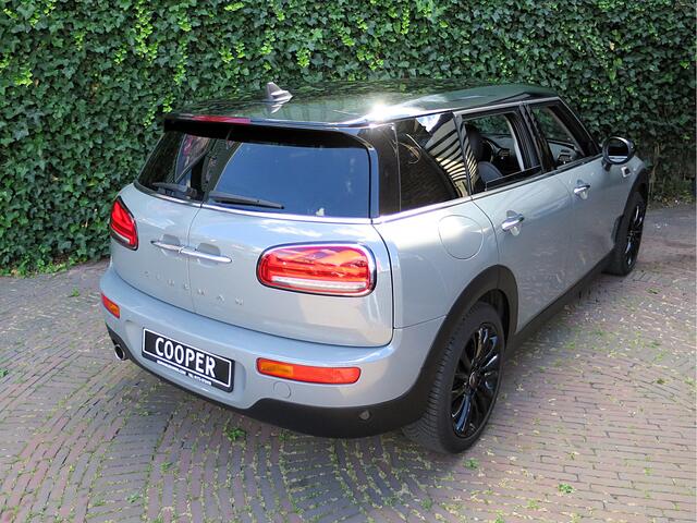 Mini COOPER CLUBMAN 1.5 Chili F54 LCI aut. 1 eig, LED, HK, Apple CP, Adapt Cruise, 17"