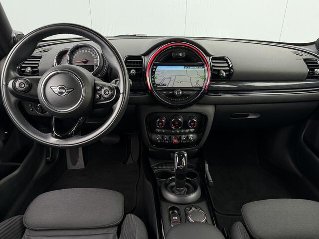 Mini COOPER CLUBMAN 1.5 Business Edition Automaat/Apple Carplay.