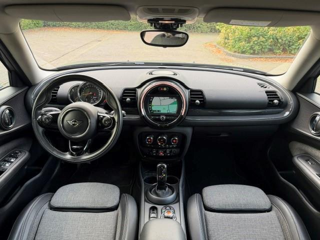Mini COOPER CLUBMAN 1.5 Pepper Automaat Halfleer/Stoelverwarming/Navigatie/Cruise