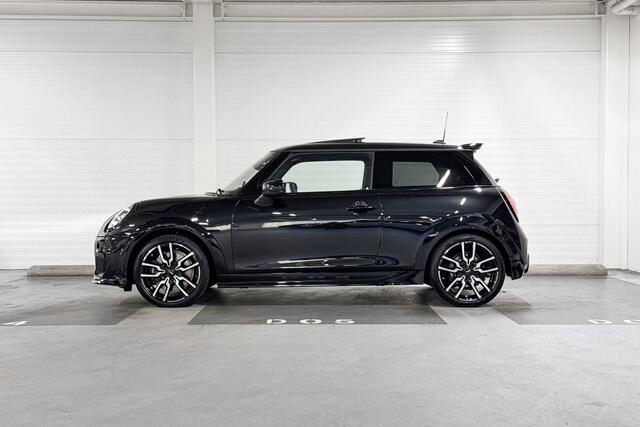 Mini COOPER S | John Cooper Works Trim | Pakket XL | 18" John Cooper Works Lap Spoke two-tone