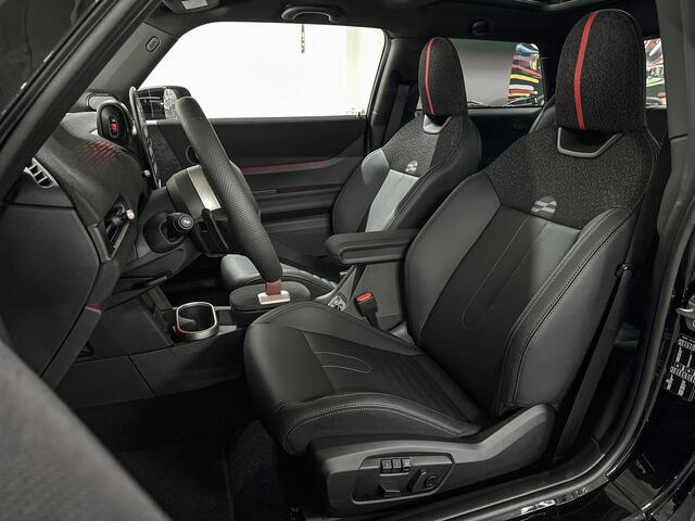 Mini COOPER S | John Cooper Works Trim | Pakket XL | 18" John Cooper Works Lap Spoke two-tone