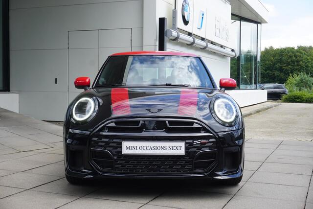 Mini COOPER S Mini 2.0 John Cooper Works Pakket XL | Panorama Dak | Harman Kardon | Massagestoel | Stuurwielverwarming | 18" | 360 graden camera |