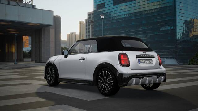 Mini COOPER S Cabrio Automaat / JCW / Pakket XL / 18" JCW Lap Spoke 2-tone